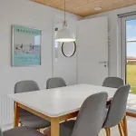 Beautiful In Vaeggerlose Lejlighed Bøtø By